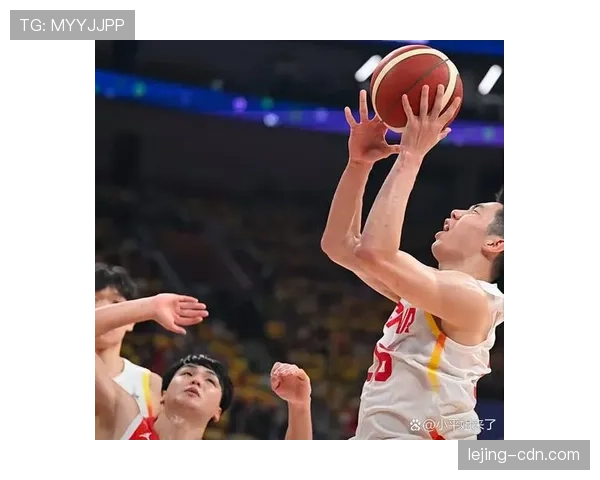 抢篮板时什么样的行为才算犯规?判定标准 抢篮板时什么样的行为才算犯规?判定标准